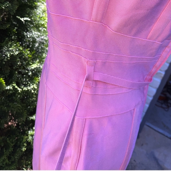 Pink Bandage dress - Picture 6 of 6